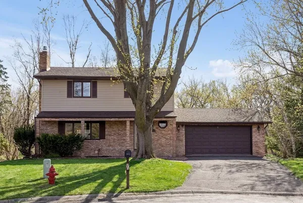$474,900 | 1912 Serendipity Court, New Brighton, MN 55112