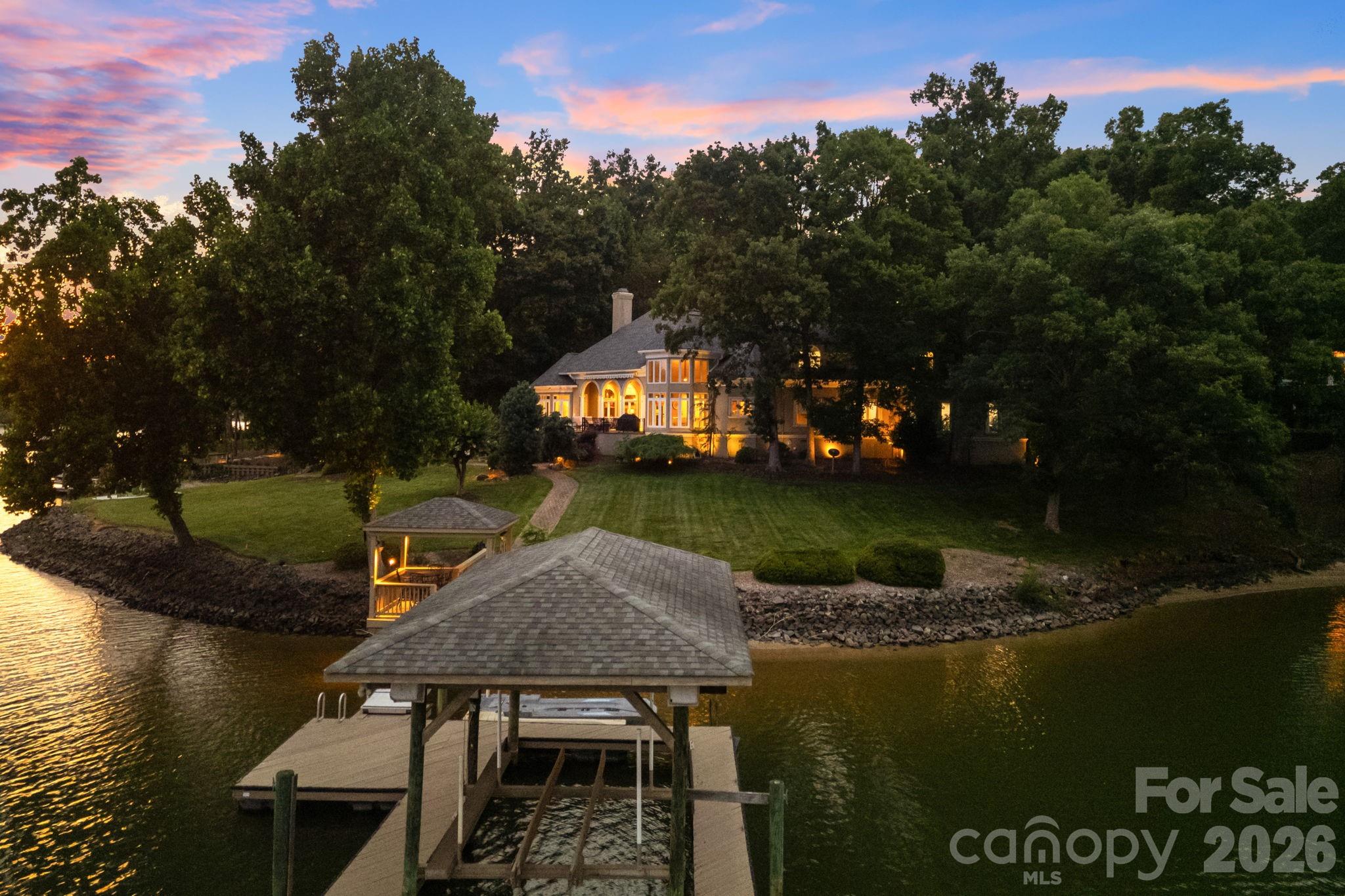2161 Windy Oaks Drive Fort Mill, SC 29708 - Photo 4 of 46