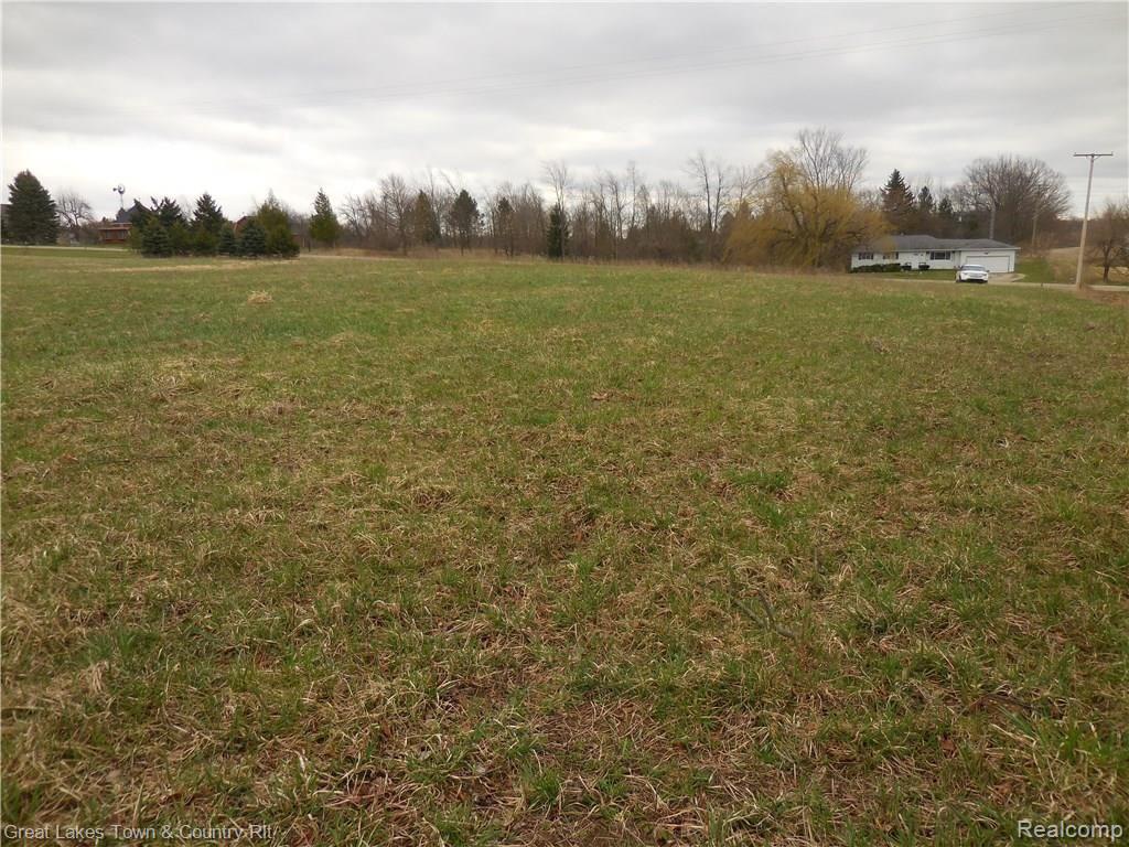 2 B Attica Road Attica, MI 48412 - Photo 6 of 16
