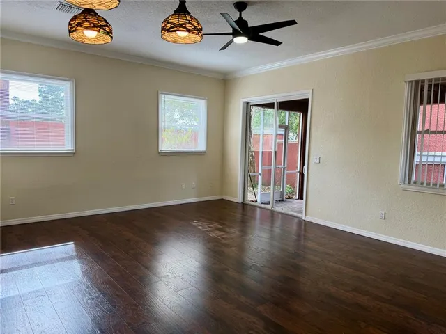 $2,175 | 2349 Max Court, New Port Richey, FL 34655