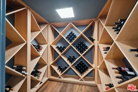 $3,750,000 | 3372 Longridge Terrace, Sherman Oaks, CA 91423