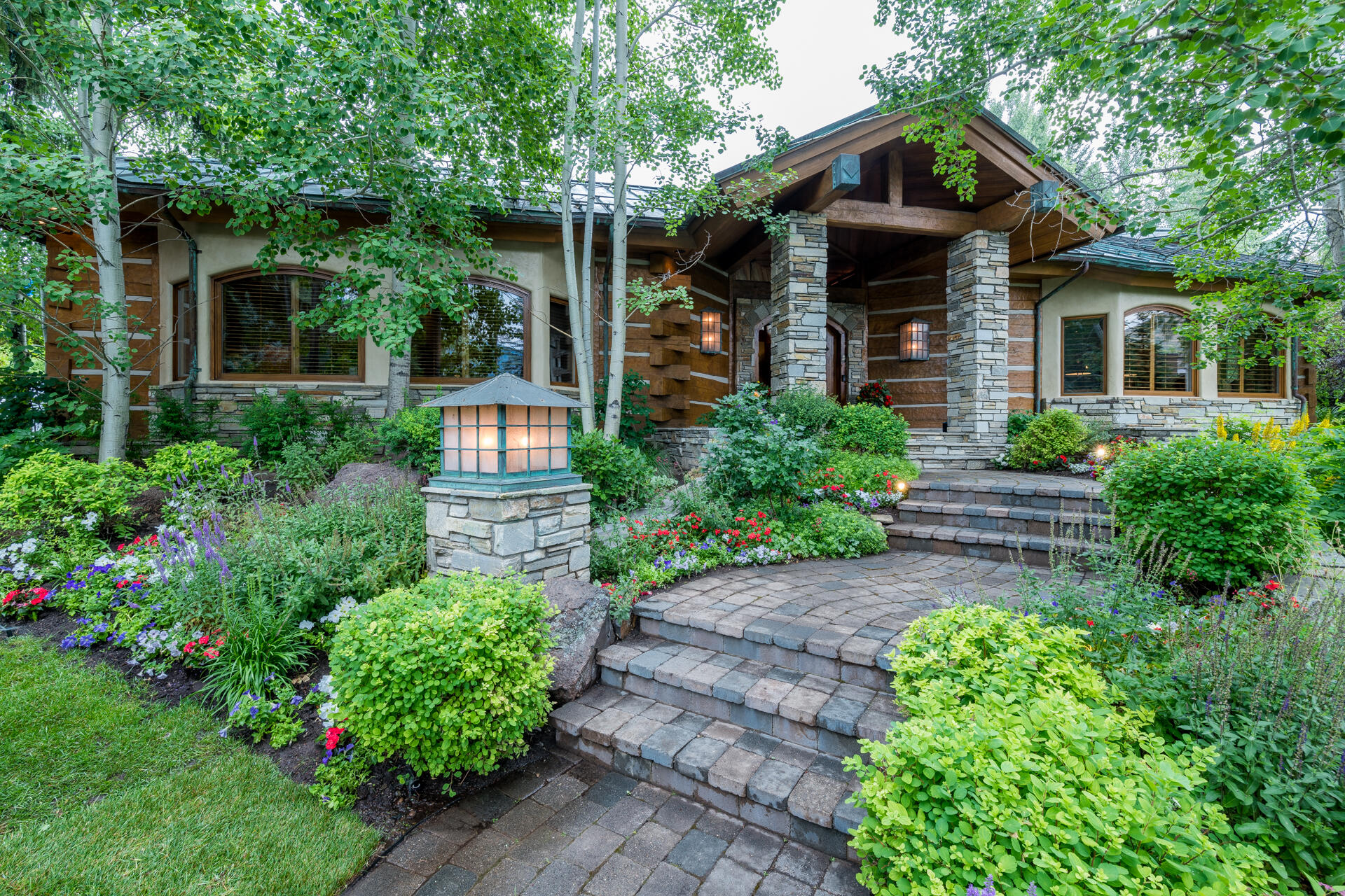 480 Walnut Avenue Ketchum, ID 83340 - Photo 5 of 54 Front