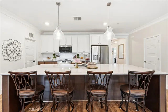 $499,900 | 133 East Tyler Court, Visalia, CA 93291