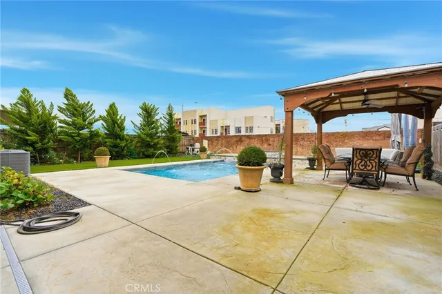 $499,900 | 133 East Tyler Court, Visalia, CA 93291