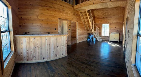 $335,000 | 14053 Se Creek, Kerens, TX 75144