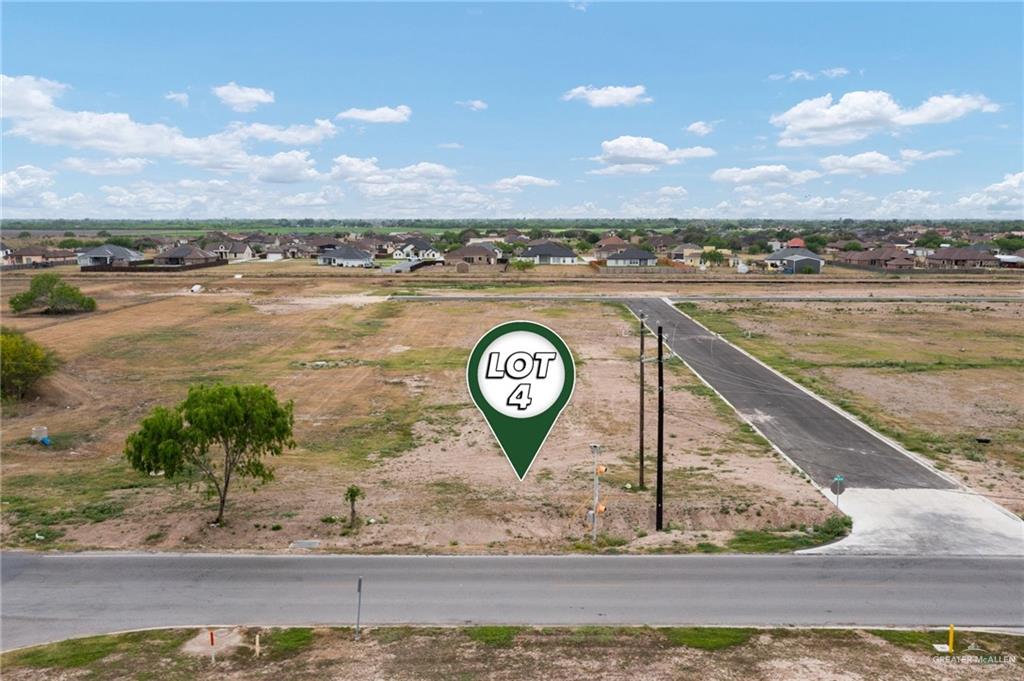 320 Mile 16 North Edcouch, TX 78538 - Photo 3 of 4 a view of a street with view of a lake