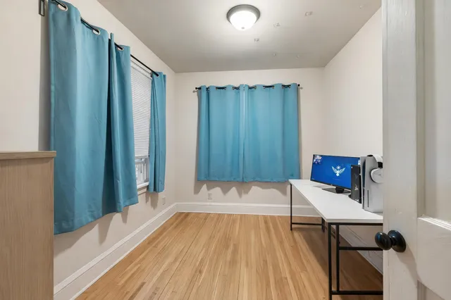 $389,900 | 3905 Elliot Avenue, Minneapolis, MN 55407