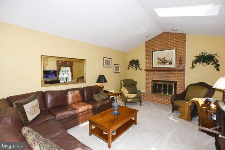 5161 Beaverbrook Road Columbia, MD 21044 - Photo 12 of 30 Family Room #2
