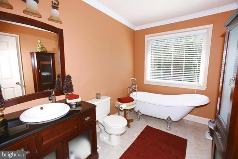5161 Beaverbrook Road Columbia, MD 21044 - Photo 17 of 30 Master Bath