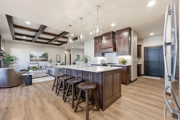 $900,000 | 4257 Pine Parkway South, Fargo, ND 58104