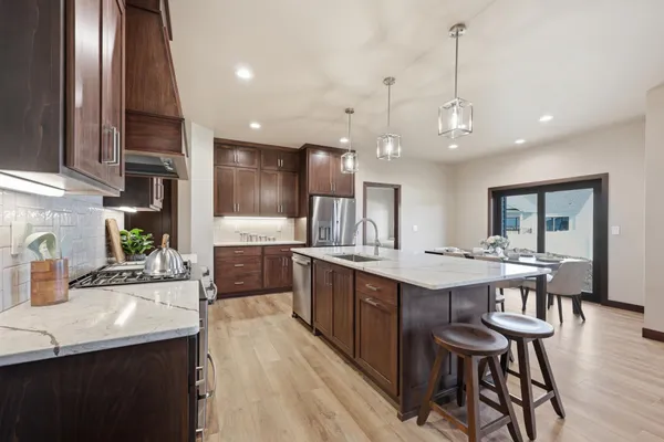 $900,000 | 4257 Pine Parkway South, Fargo, ND 58104