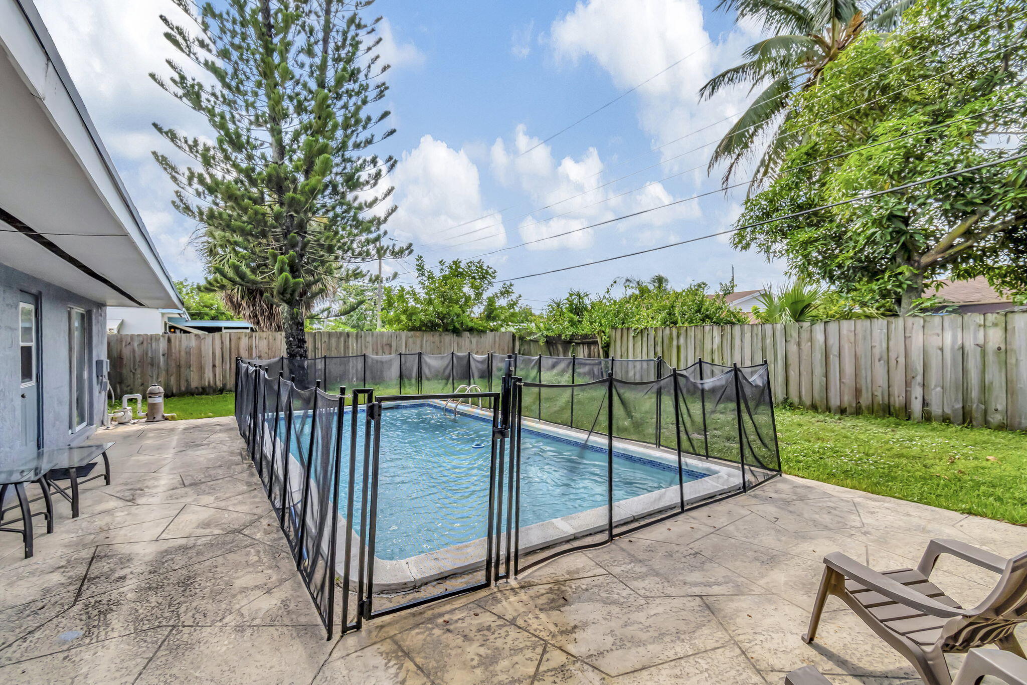 2132 Southwest 12th Court Delray Beach, FL 33445 - Photo 27 of 29 Backyard