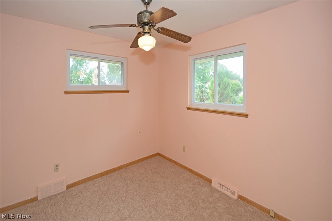 7050 Brandywine Road Parma Heights, OH 44130 - Photo 20 of 30