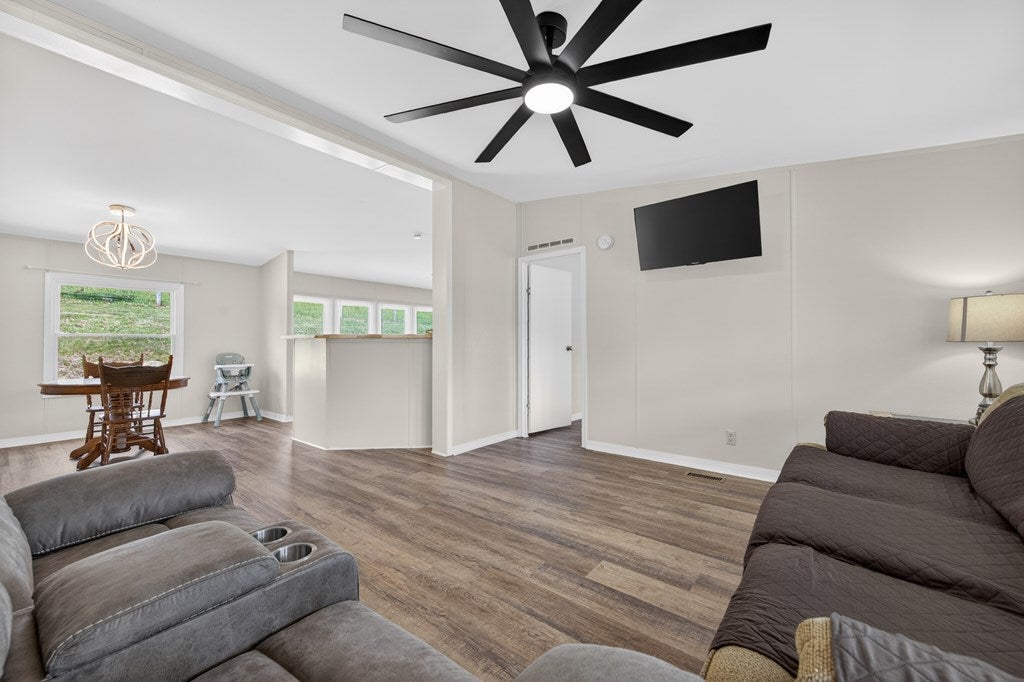 1439 Ivanhoe Road Max Meadows, VA 24360 - Photo 14 of 50 Gallery Image 14