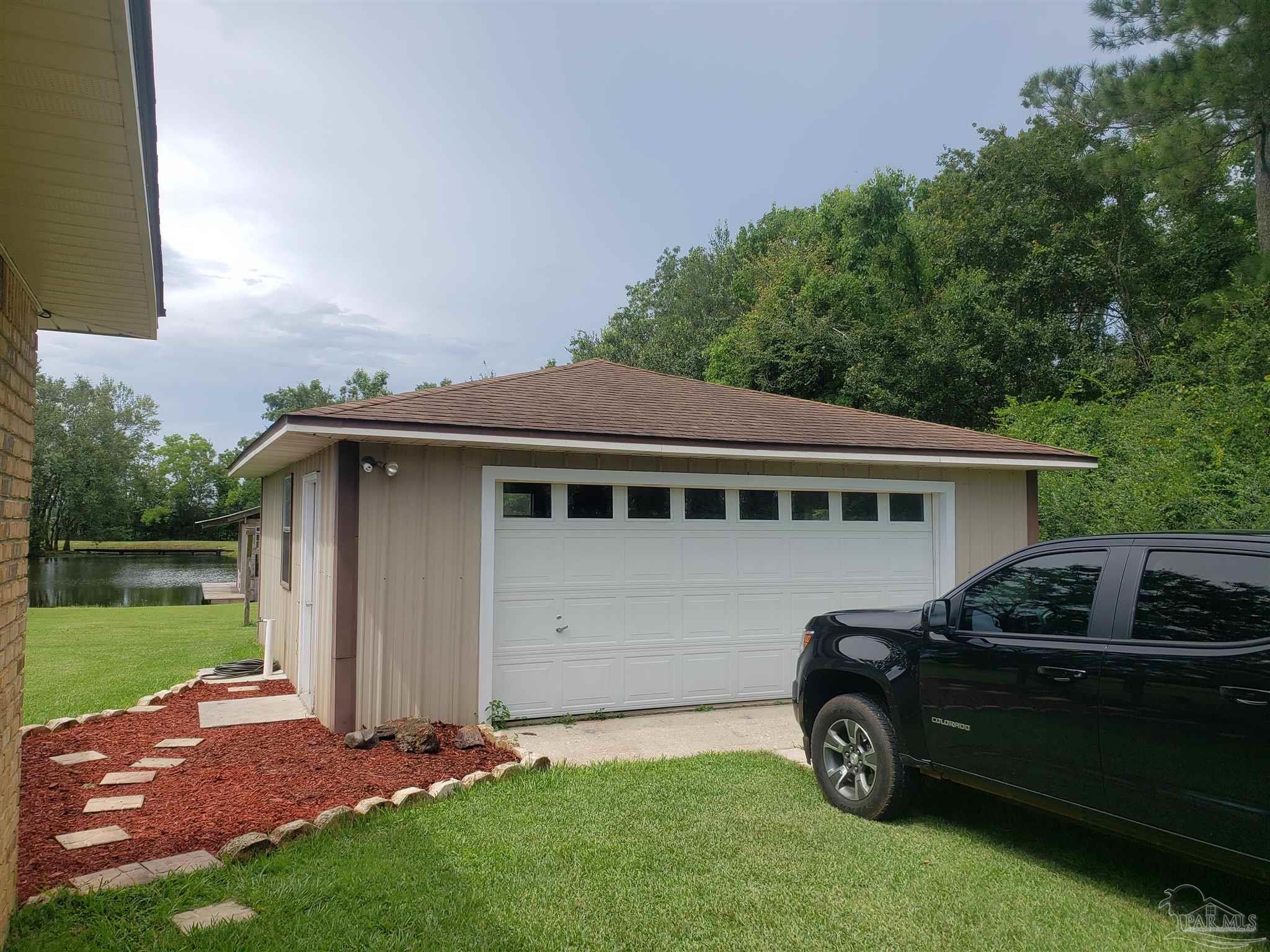 5550 Frank Reeder Road Pensacola, FL 32526 - Photo 3 of 42 Gallery Image 3