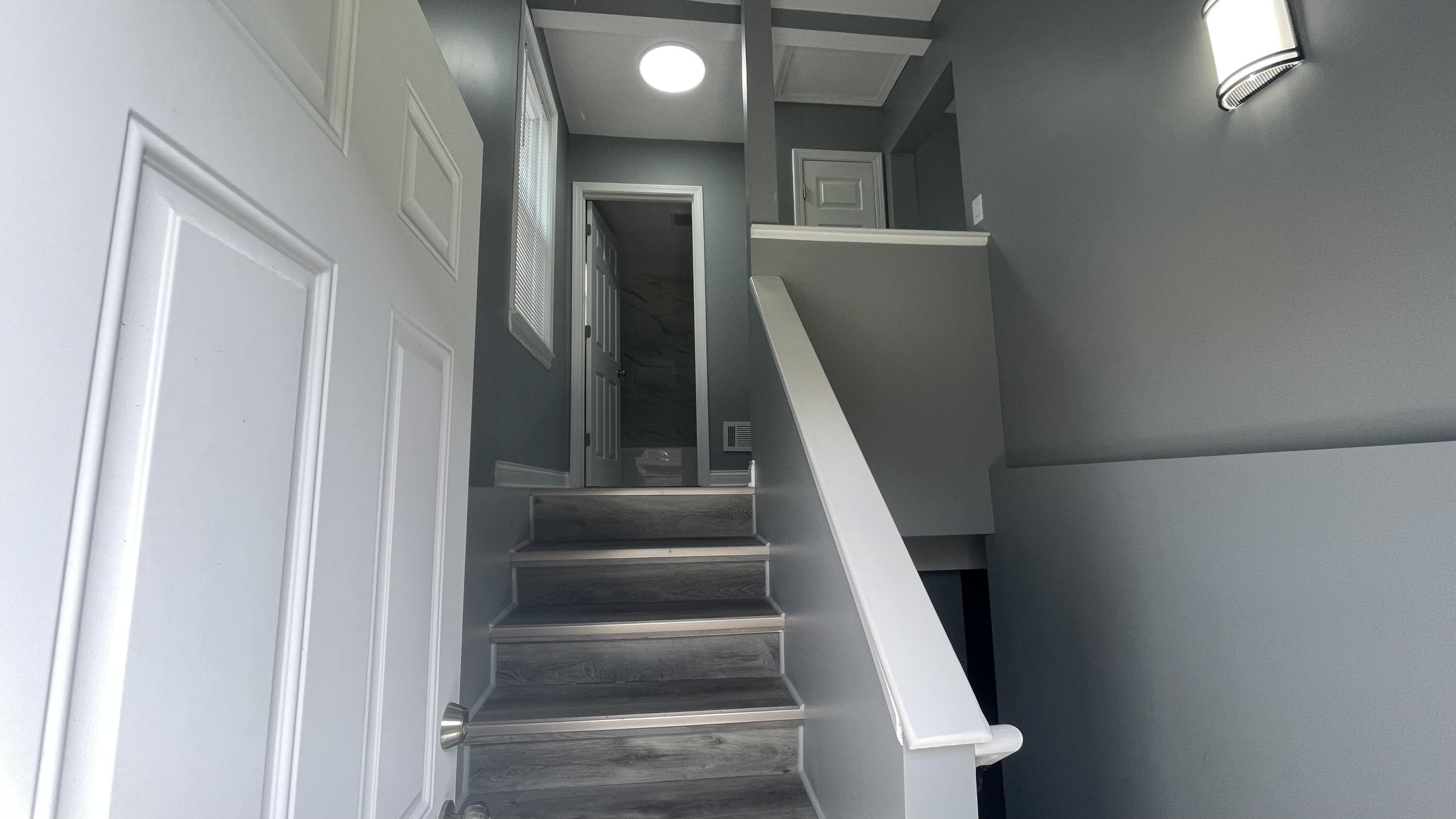 3362 Virginia Street Gary, IN 46409 - Photo 24 of 29 a view of entryway