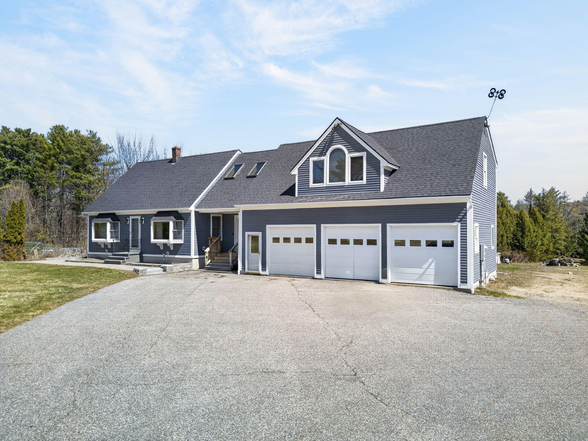 281 Portland Road Gray, ME 04039 - Photo 3 of 30 281_Portland_Rd_009