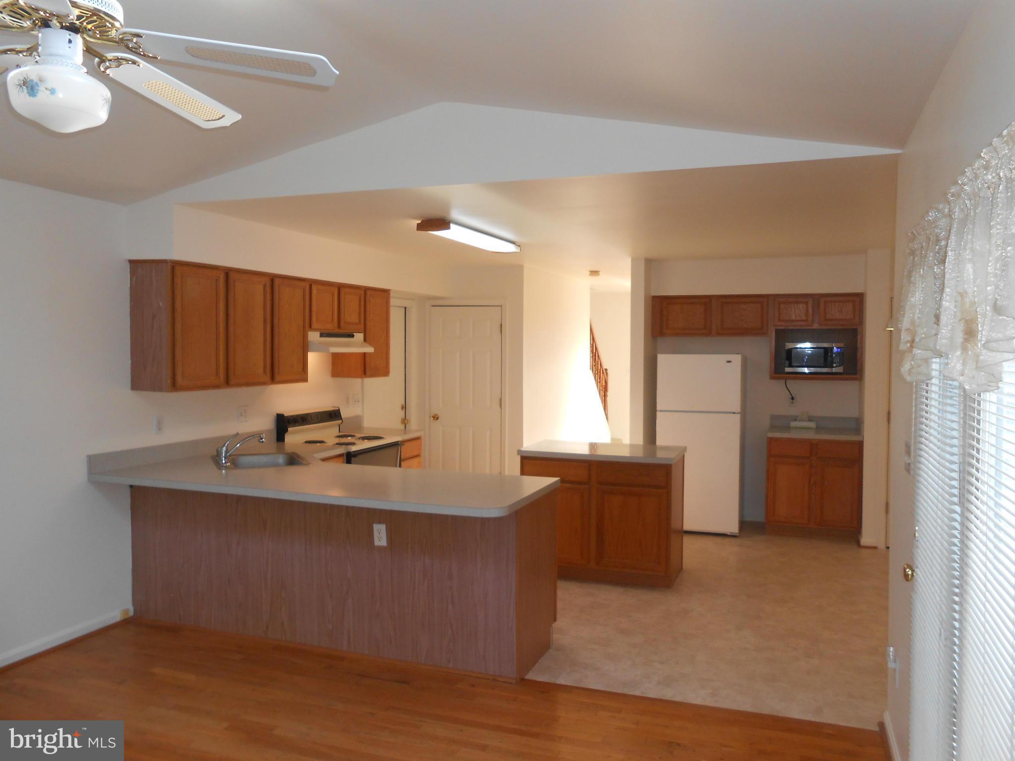 9 Ryan Frost Way Baltimore, MD 21221 - Photo 5 of 23 Kitchen