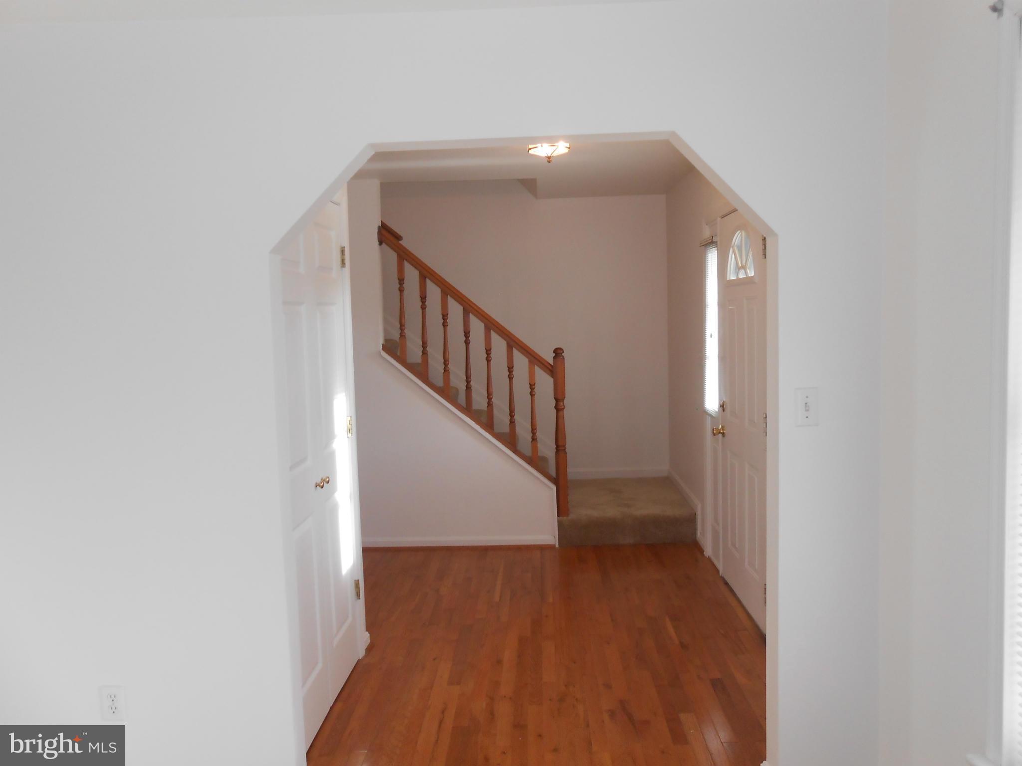 9 Ryan Frost Way Baltimore, MD 21221 - Photo 9 of 23 Interior (General)