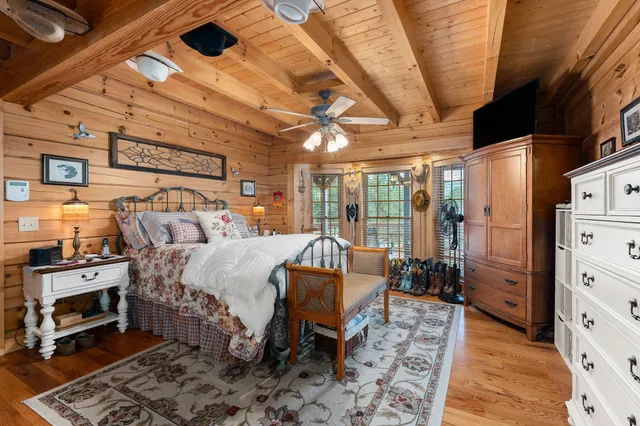 a room with lots of chairs and dining table