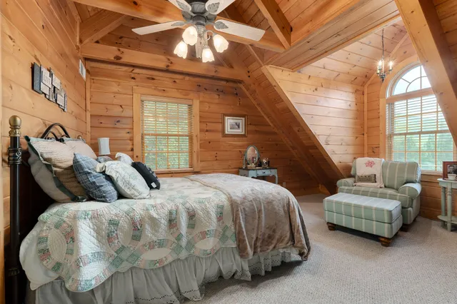 $1,249,900 | 1062 Wilder Highway, Alpine, TN 38543