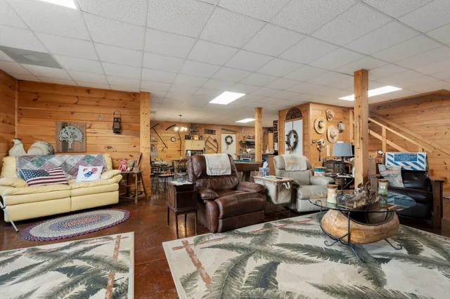 $1,249,900 | 1062 Wilder Highway, Alpine, TN 38543