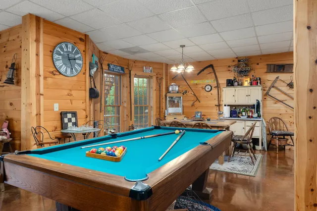 $1,249,900 | 1062 Wilder Highway, Alpine, TN 38543