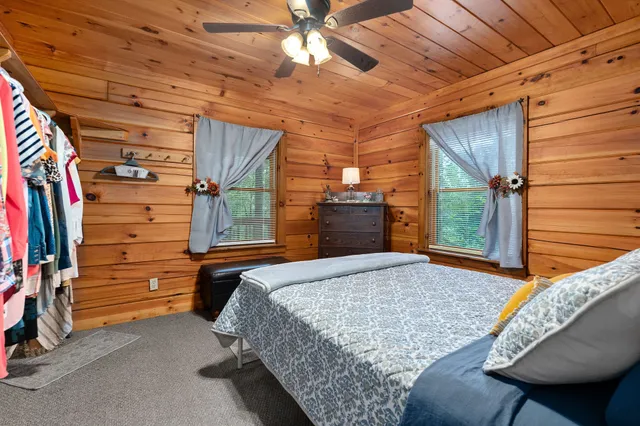 $1,249,900 | 1062 Wilder Highway, Alpine, TN 38543