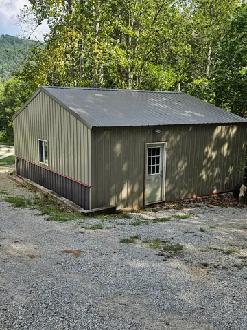 $1,249,900 | 1062 Wilder Highway, Alpine, TN 38543
