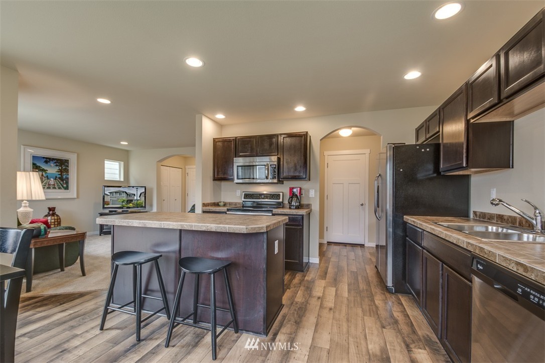 5339 Wellspring Road Mount Vernon, WA 98273 - Photo 3 of 15 Gallery Image 3