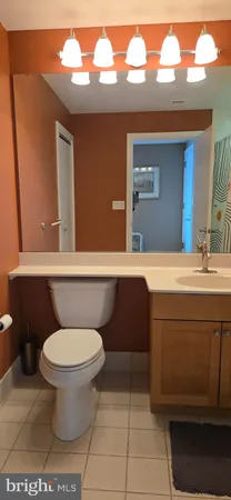 $2,600 | 717 South Christopher Columbus Boulevard, Unit 1505, Philadelphia, PA 19147