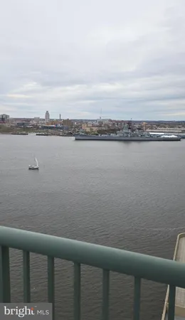 $2,600 | 717 South Christopher Columbus Boulevard, Unit 1505, Philadelphia, PA 19147