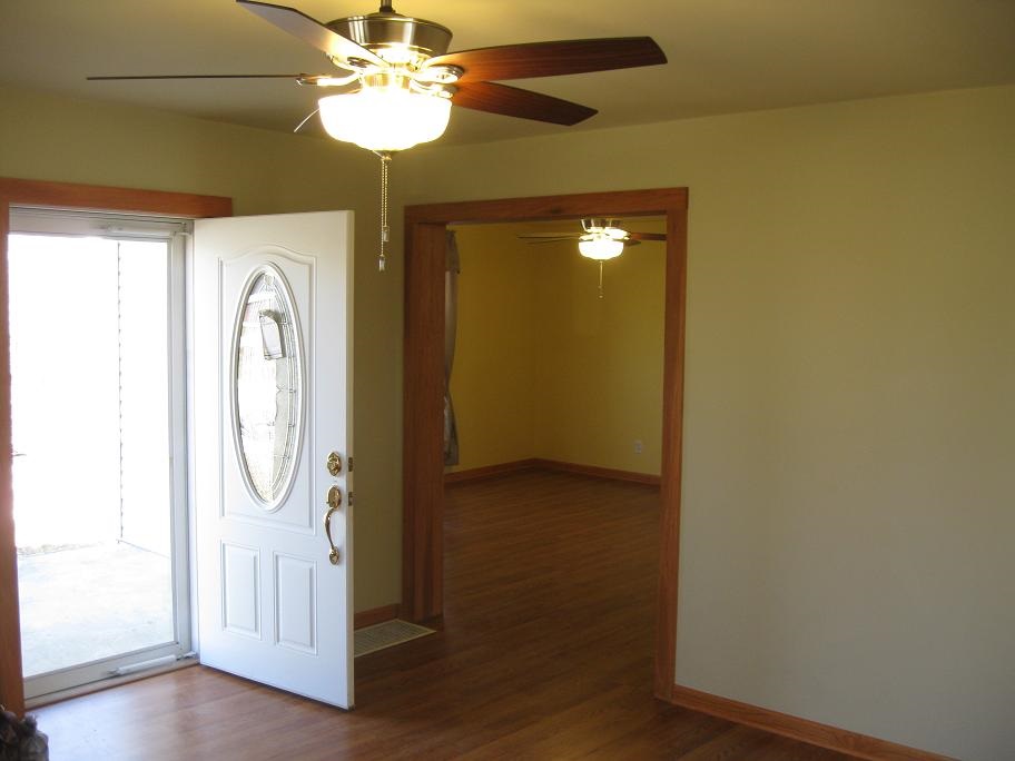 717 Winchester Street Decatur, IN 46733 - Photo 7 of 24