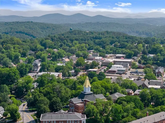 $1,975,000 | 168 West Main Street, Dahlonega, GA 30533