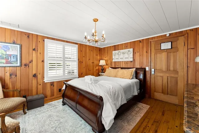 $1,975,000 | 168 West Main Street, Dahlonega, GA 30533