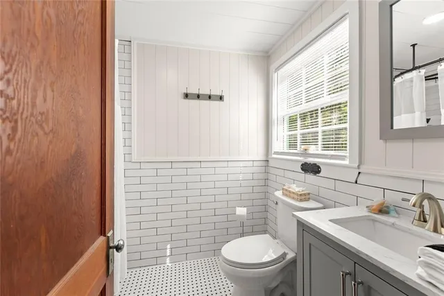 $1,975,000 | 168 West Main Street, Dahlonega, GA 30533