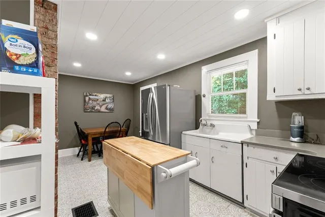 $1,975,000 | 168 West Main Street, Dahlonega, GA 30533