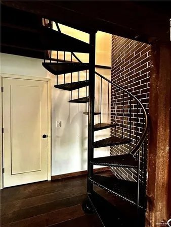 a view of entryway