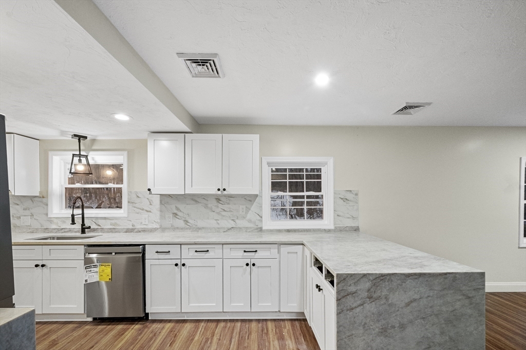 198 Uxbridge Road Sutton, MA 01590 - Photo 33 of 38