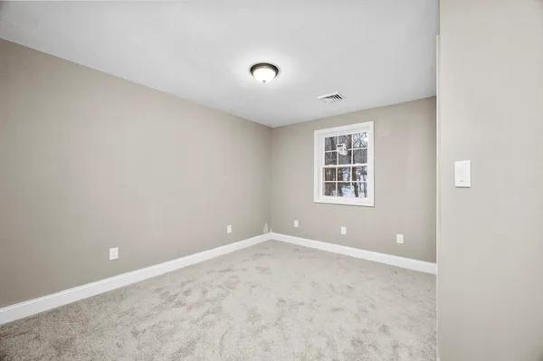 $575,000 | 198 Uxbridge Road, Sutton, MA 01590