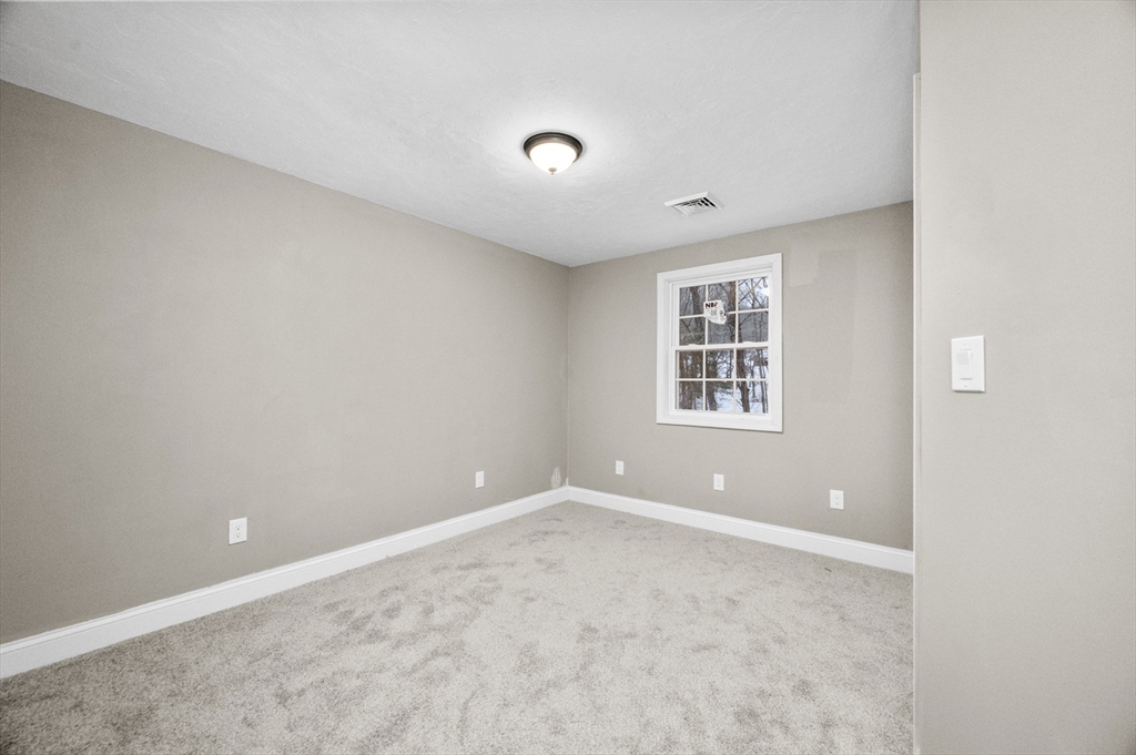 198 Uxbridge Road Sutton, MA 01590 - Photo 38 of 38