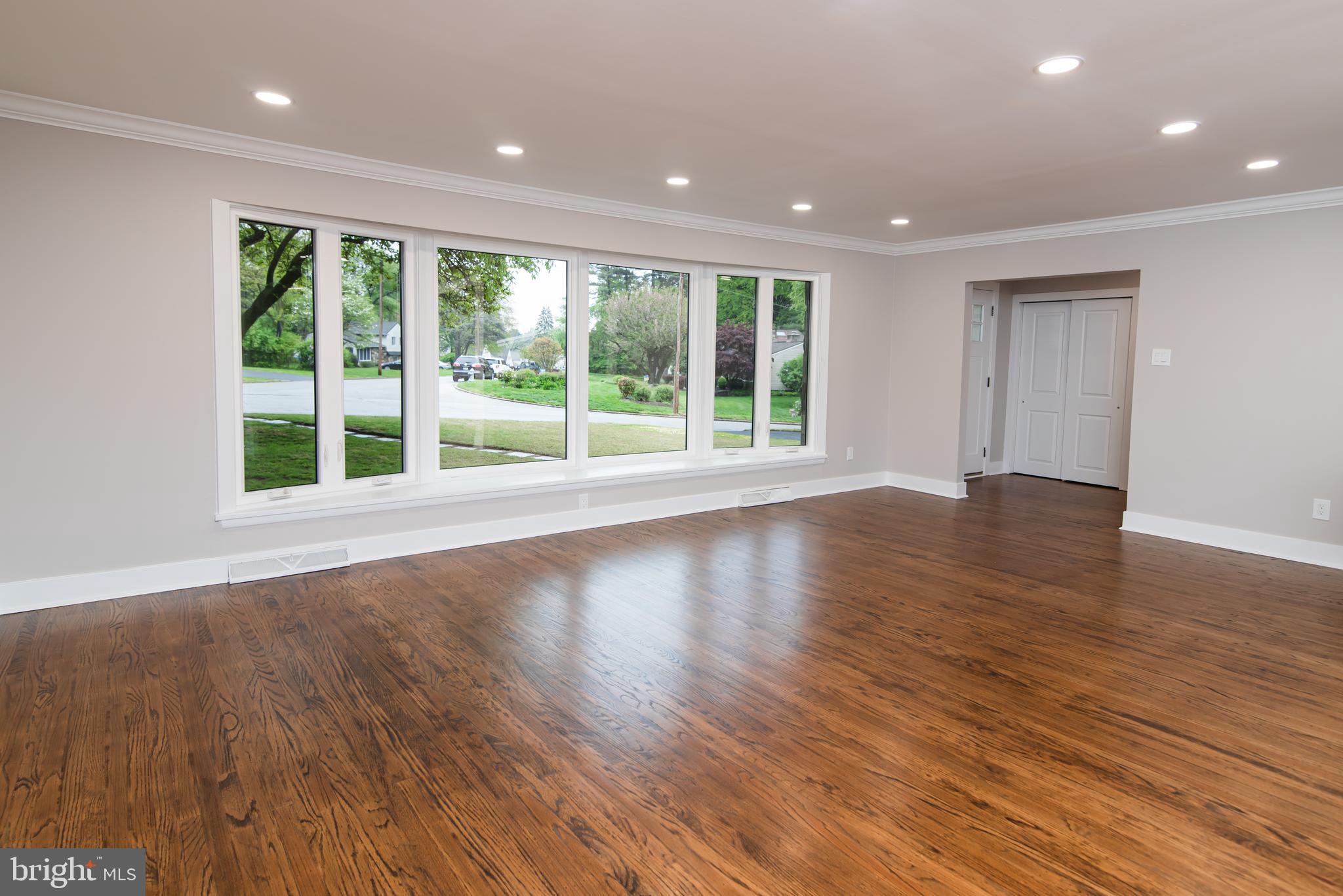 318 Old Farm Road Wyncote, PA 19095 - Photo 17 of 48