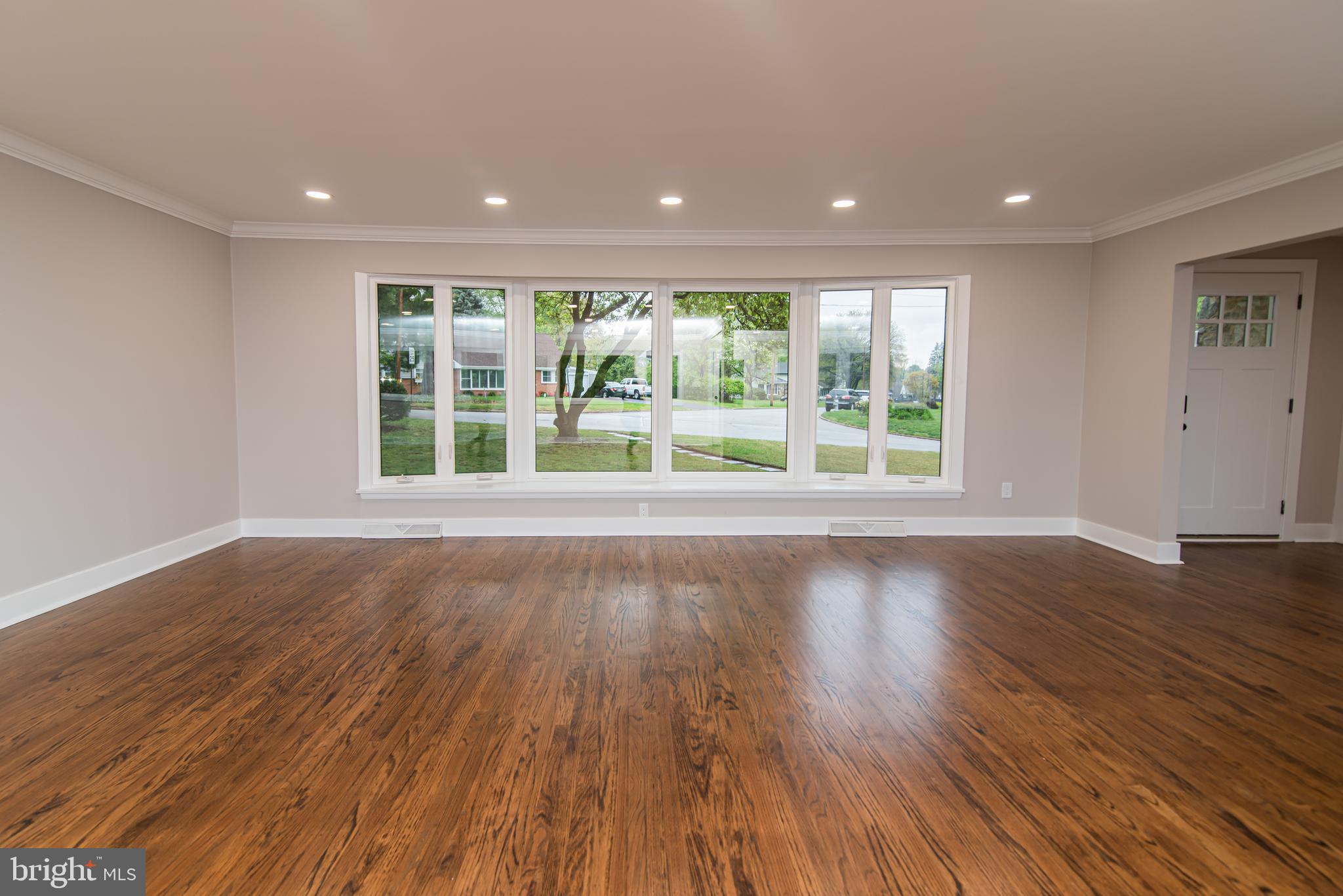 318 Old Farm Road Wyncote, PA 19095 - Photo 18 of 48