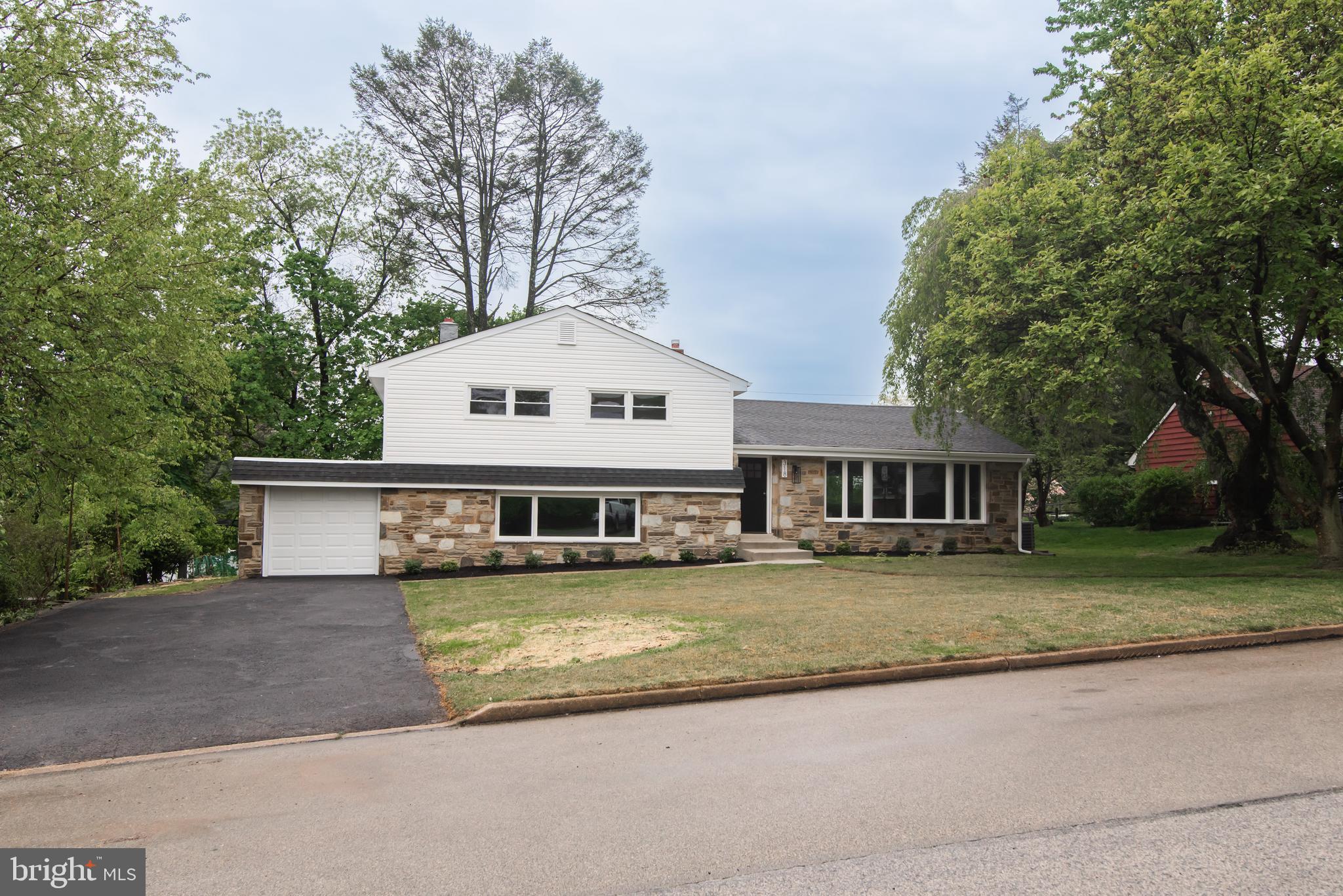 318 Old Farm Road Wyncote, PA 19095 - Photo 3 of 48