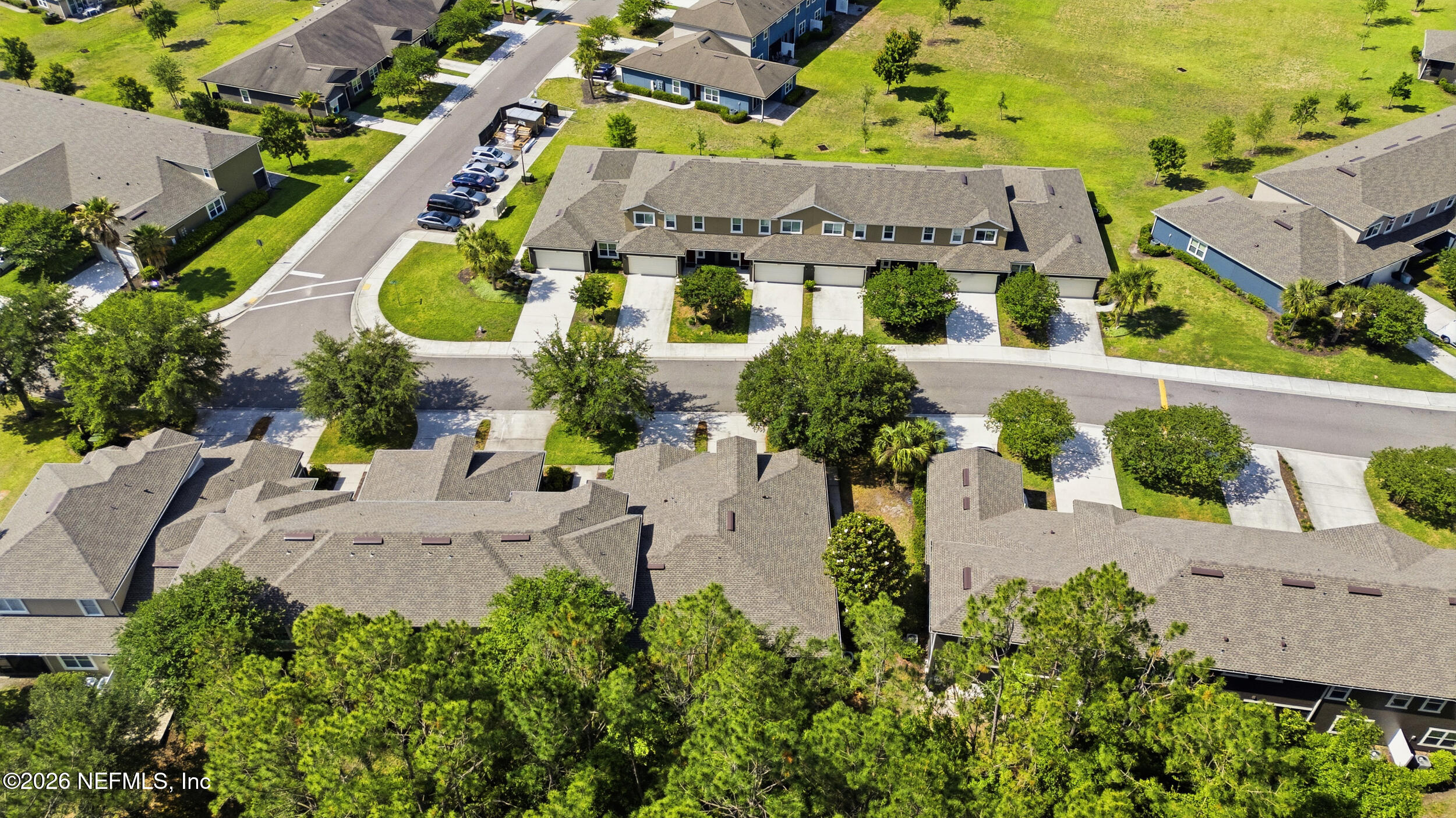 3260 Chestnut Ridge Way Orange Park, FL 32065 - Photo 30 of 39 an aerial view of a house with a swimming pool