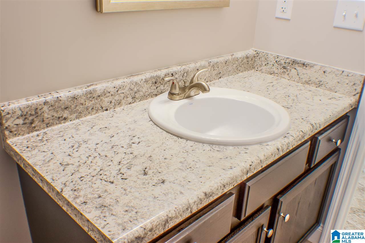 2592 Elvester Road Warrior, AL 35180 - Photo 13 of 26