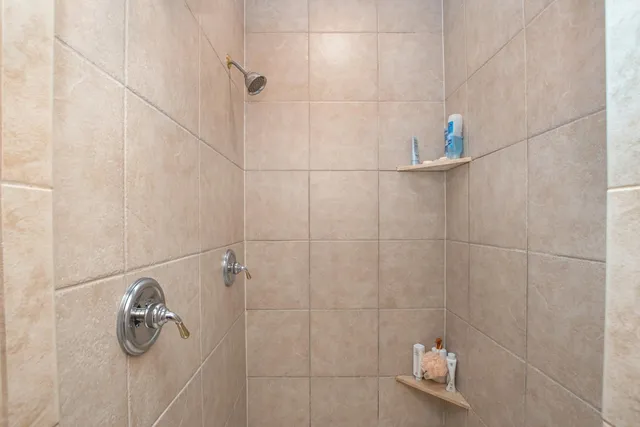 $489,900 | 20726 Augusta Drive, Lawrenceburg, IN 47025