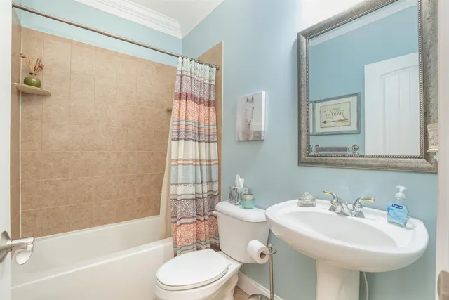 $489,900 | 20726 Augusta Drive, Lawrenceburg, IN 47025