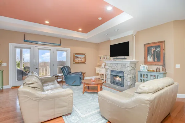 $480,000 | 20726 Augusta Drive, Lawrenceburg, IN 47025