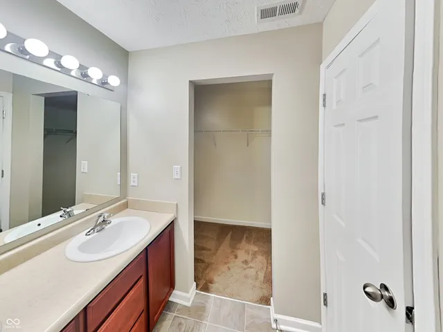 $1,695 | 1559 Whisler Drive, Greenfield, IN 46140